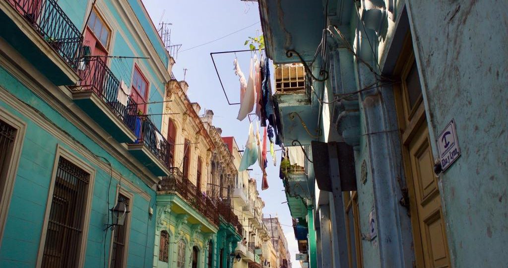 old havana walking