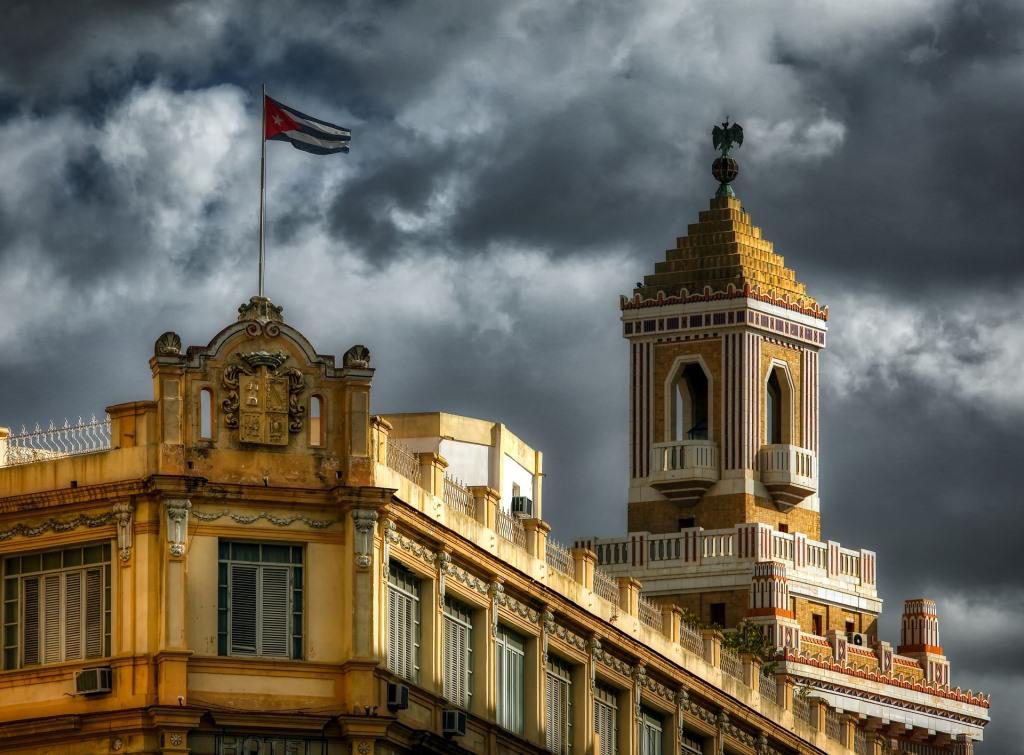 Havana, Bacardi Building